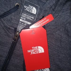 The North Face Tops - Nwt North Face Woman's S,M or large light full zip The North Face Tops - Nwt North Face Woman's S,M or large light full zip